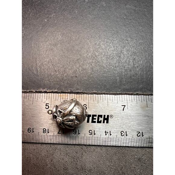 Vintage Sterling Silver MCM Hinged Egg Locket Charm Pendant Jewelry - Picture 15 of 16
